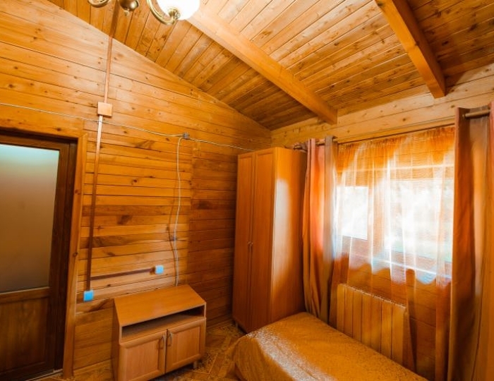 Деревянный четырехместный коттедж - Пансионат «Солнечный» Николаевка